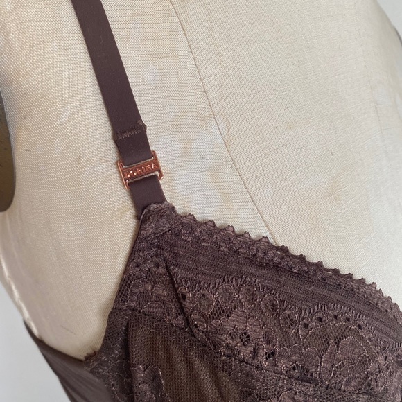 DORINA | 34B Bra - Picture 3 of 5